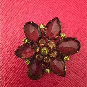Vintage Green Brooch 1950’s Era